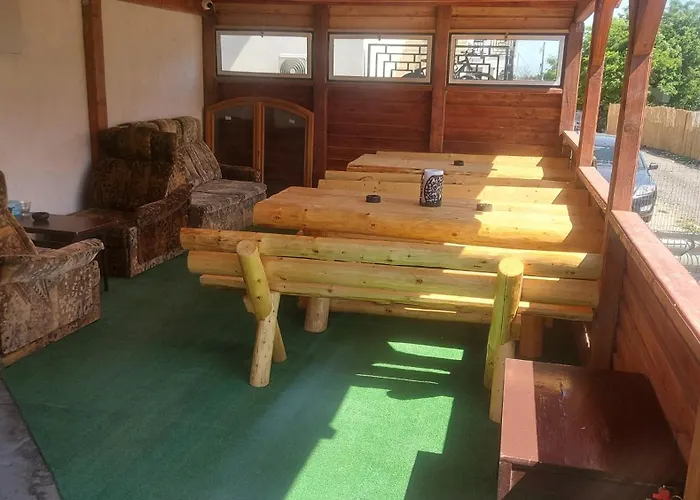 Alb Negru Guest house